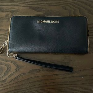 Large MK Michael Kors Wallet